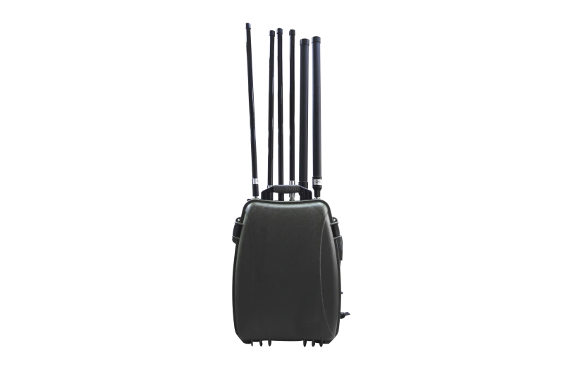 Traveler-CM-Green-800x530